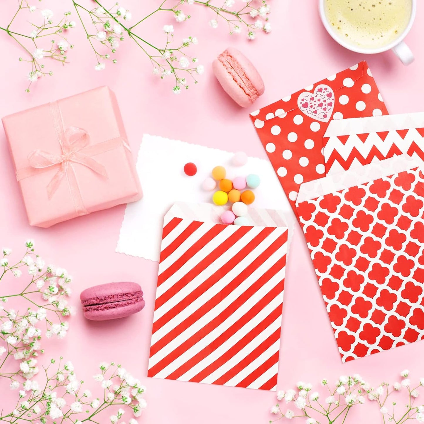 Red Patterned Mini Treat Bags, 12 Pack