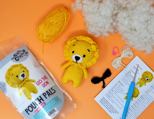 Leo the Lion Knitty Critters Crochet Kit